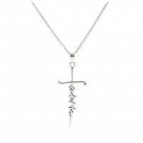 Collier avec pendentif lettrage "Faith"