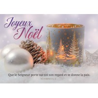 CARTE Fin d'année Bougie et décorations de Noël sur la neige