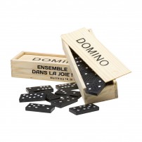 Jeu de dominos dans un coffret en bois