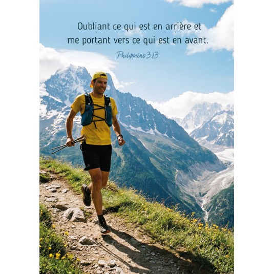 Carte Avec Verset Trailer sur un chemin de montagne