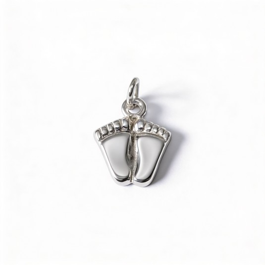 Pendentif Pieds de b&eacute;b&eacute; en argent